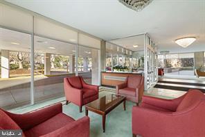 Building Photo - 10201 Grosvenor Pl