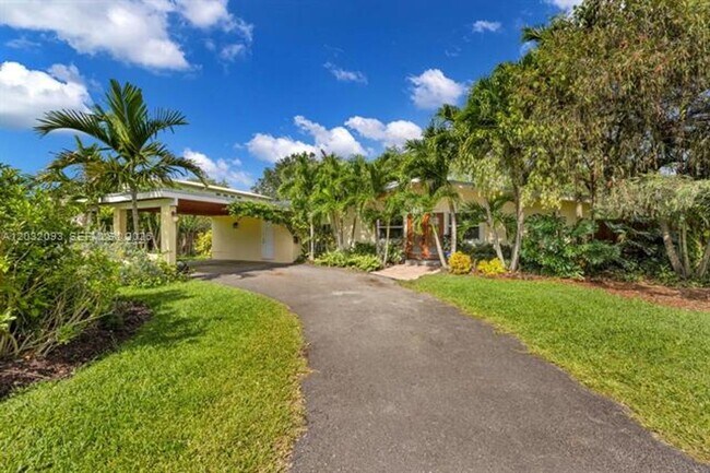 Foto del edificio - 13720 SW 74th Ct