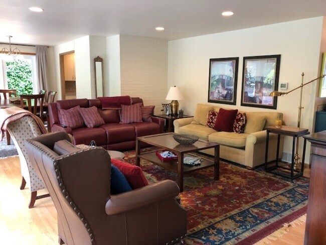 Foto del edificio - 7304 47th Ave NE