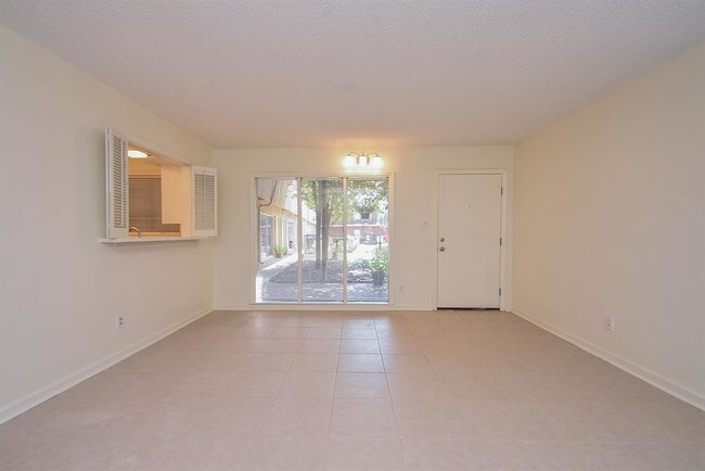 Foto del edificio - 3809 N Braeswood Blvd