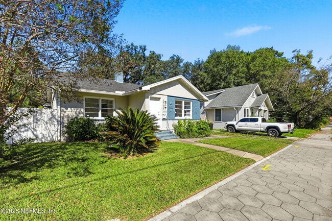 Foto del edificio - 2755 Green St