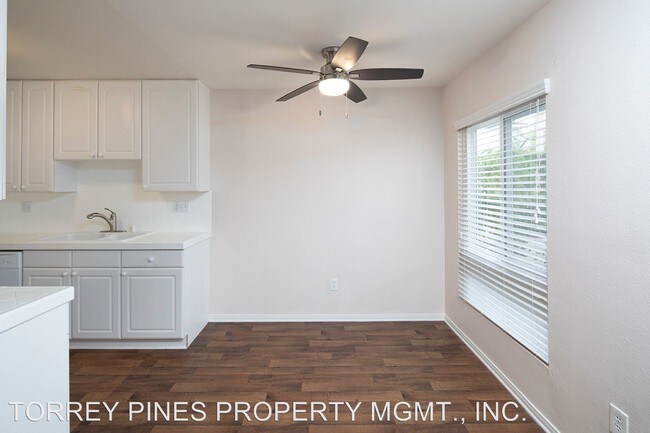 Building Photo - 1073 Agate St
