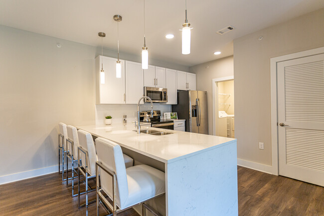 Seating Area at Kitchen - Reunion Township Apartments