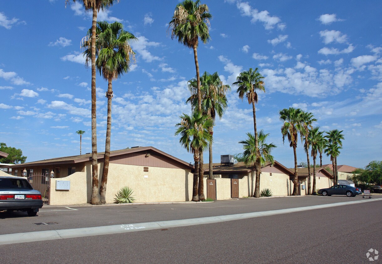 Gentle Acres Apartments in Phoenix, AZ