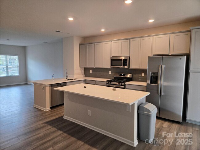 Foto del edificio - 525 San Marco Dr