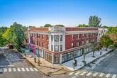Primary Photo - 3056 N Greenview Ave