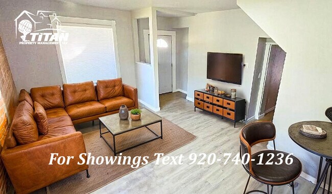 Foto del edificio - Updated 3 Bedroom Town Home