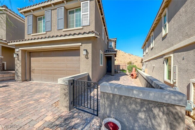 Building Photo - 97 Moon Hill Dr