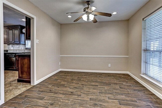 Building Photo - 6031 Cerritos Dr