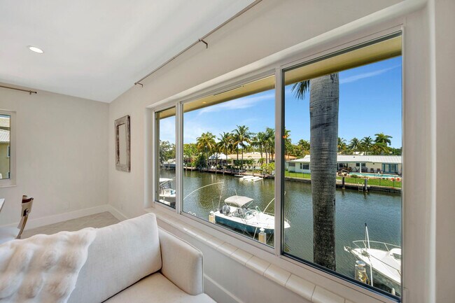 Foto del edificio - 2811 NE 51st St