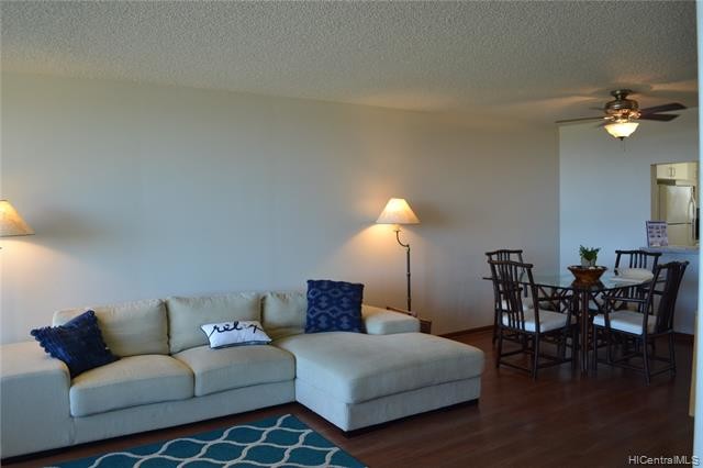 Building Photo - 1600 Ala Moana Blvd