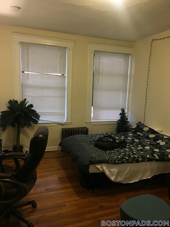 Foto del edificio - 153 Brighton Ave