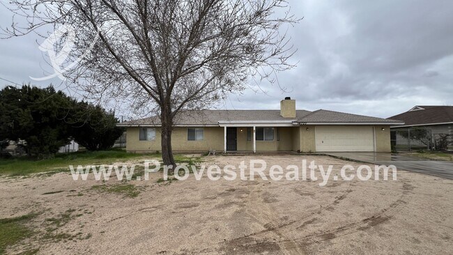 Foto del edificio - Nice 3 Bedroom 2 Bath Home in Hesperia!!