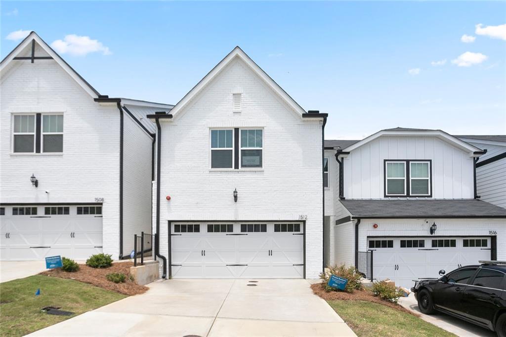 Foto principal - 1512 Purple Coneflower Ave SE