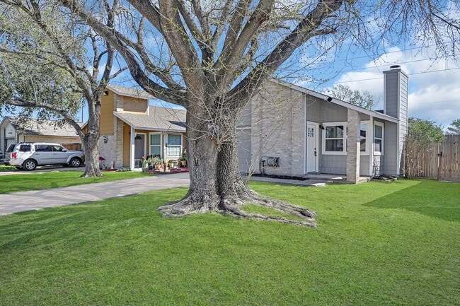 Foto del edificio - 6328 Porterway Dr