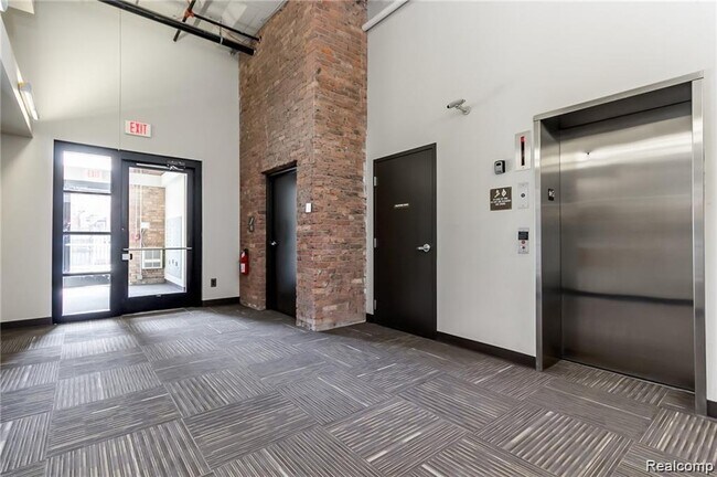 Foto del edificio - 444 W Willis St