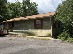 Building Photo - 86 Fielding Pl