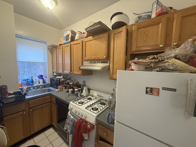 Photo - 1127 Commonwealth Ave Apartment
