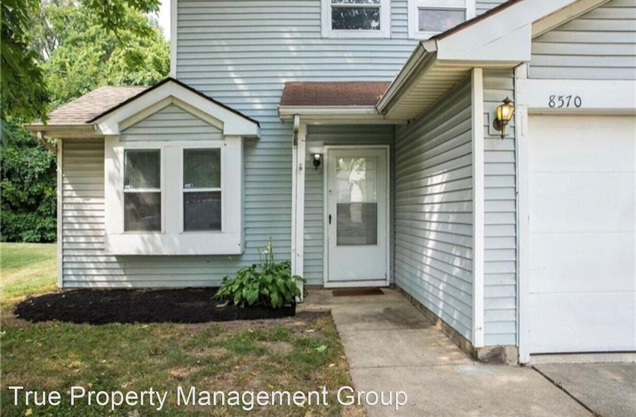 Primary Photo - 3 br, 2.5 bath House - 8570 Fairway Trail