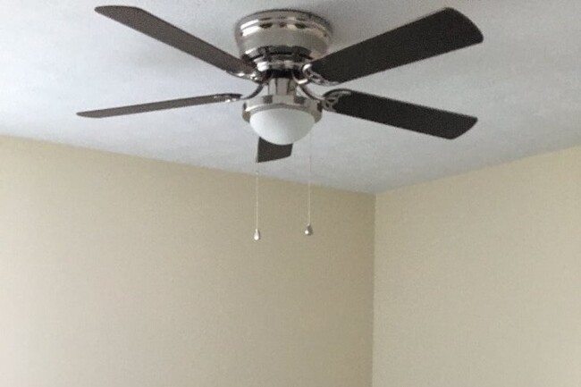 New ceiling fans throughout - 517 Newton St