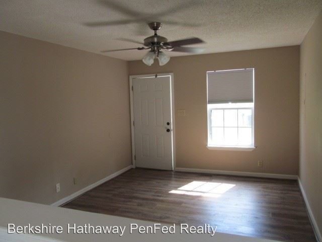 Building Photo - 3 br, 2 bath House - 710 Polk Avenue