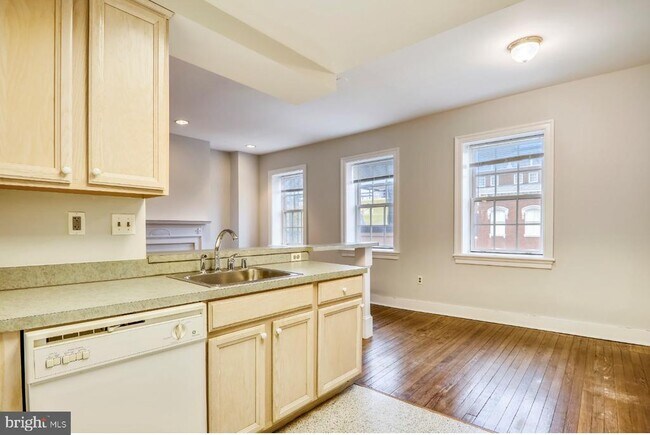 Foto del edificio - 3039 M St NW