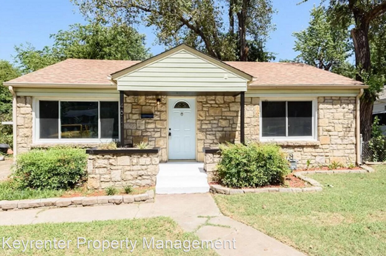 Primary Photo - Charming 2bed rental house