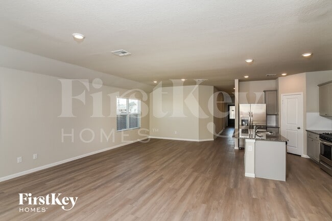 Foto del edificio - 1803 Morse Way