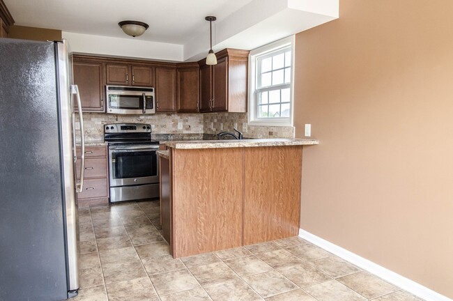 Foto del edificio - Pet Friendly Three Bedroom!