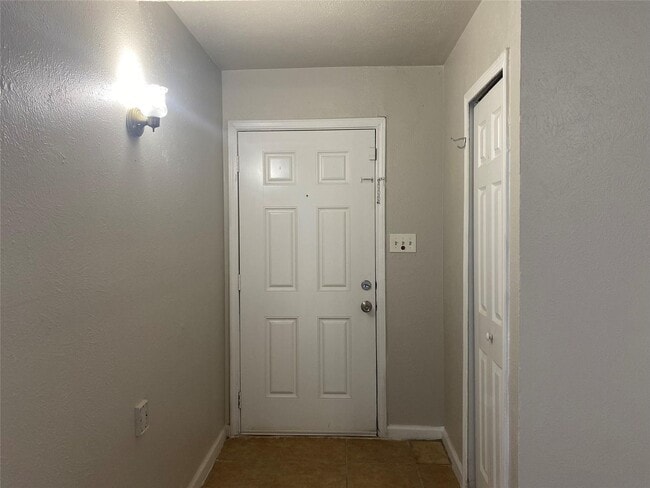 Photo - Limestone Dr. Duplex Apartment