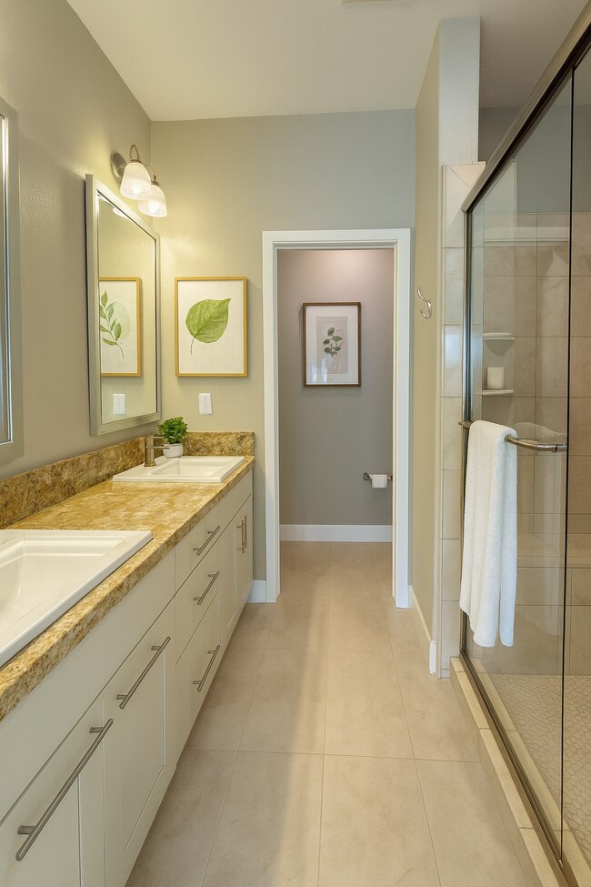 Foto del edificio - 5959 Charlotte Dr