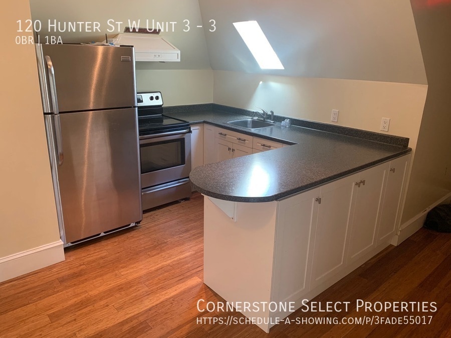Primary Photo - ***SPACIOUS STUDIO AND PRIVATE BALCONY!***