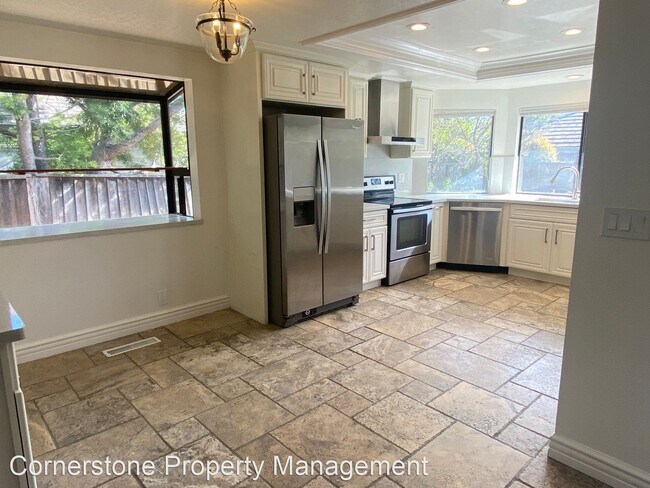 Building Photo - 4 br, 2.5 bath House - 10176 English Oak Way