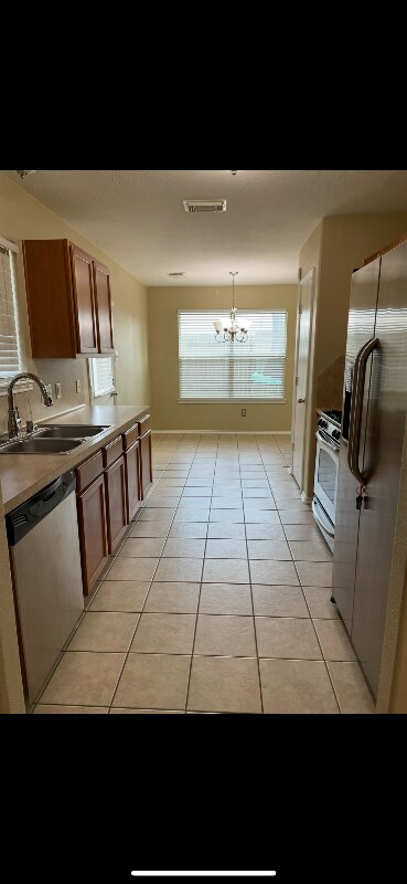 Foto del edificio - 9106 Aurora Park Ln