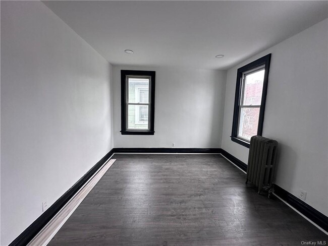 Building Photo - 4224 Edson Ave