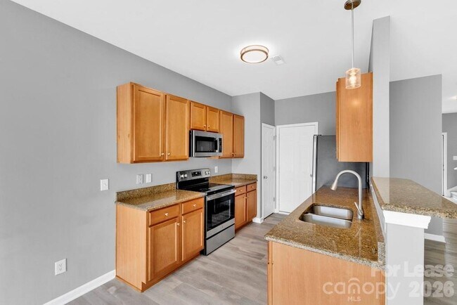 Foto del edificio - 9598 Walkers Glen Dr NW