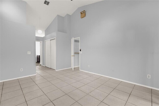 Foto del edificio - 14528 Redmeadow Ct