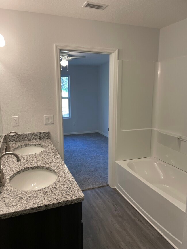 342 Delmonte St Unit 342, Baldwin, FL 32234 Condo for Rent in Baldwin