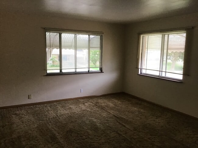 Foto del edificio - 3727 N 87th St