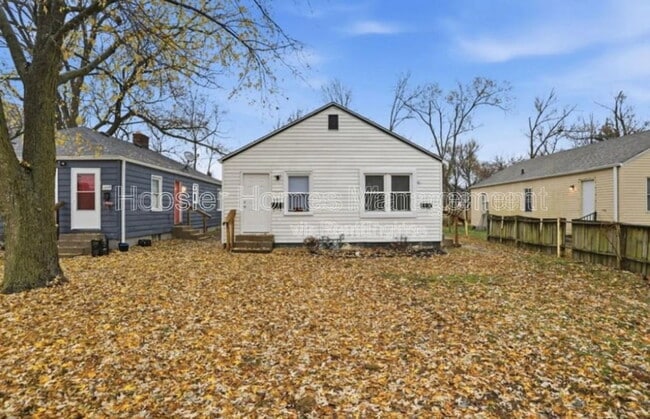 Photo - 1031 N Centennial St Apartment