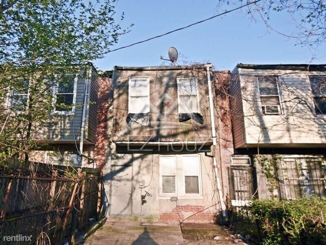 Building Photo - 3 br, 1 bath House - 607 North Pulaski Street