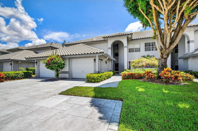 Foto del edificio - 11570 Briarwood Cir