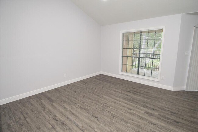 Foto del edificio - 8633 Fancy Finch Dr