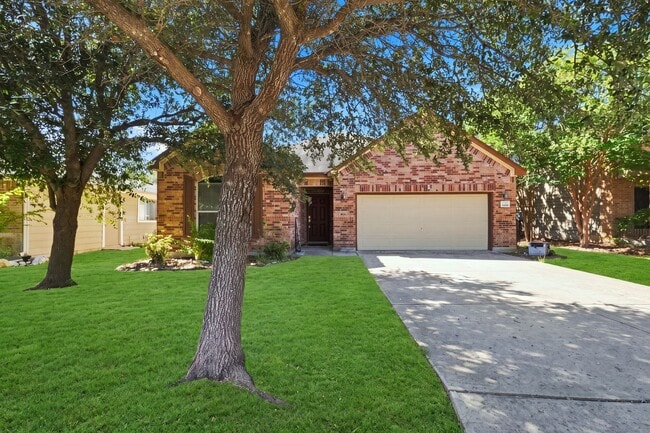 Building Photo - 4426 Semora Oak
