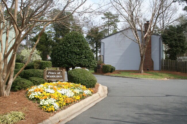 Foto del edificio - 1211-C Scaleybark Rd Charlotte NC 28209