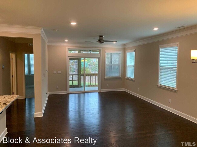 Building Photo - 4 br, 3 bath House - 1531 Glenwater Drive