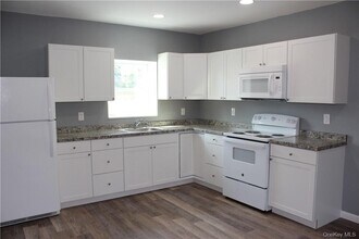 Building Photo - 3144 US-9W