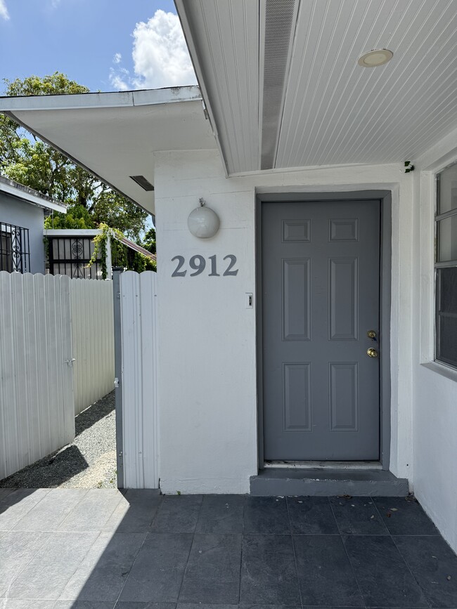 Foto del edificio - 2910 NW 31st St