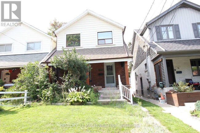 Building Photo - 18 Glenvalley Dr