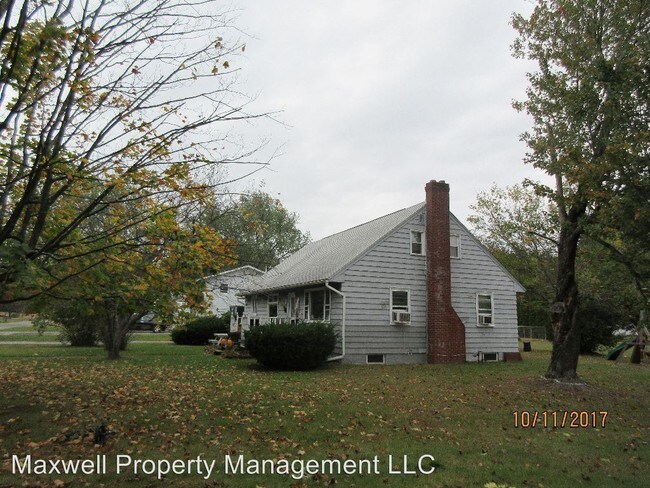 Building Photo - 204 Sunset Ave